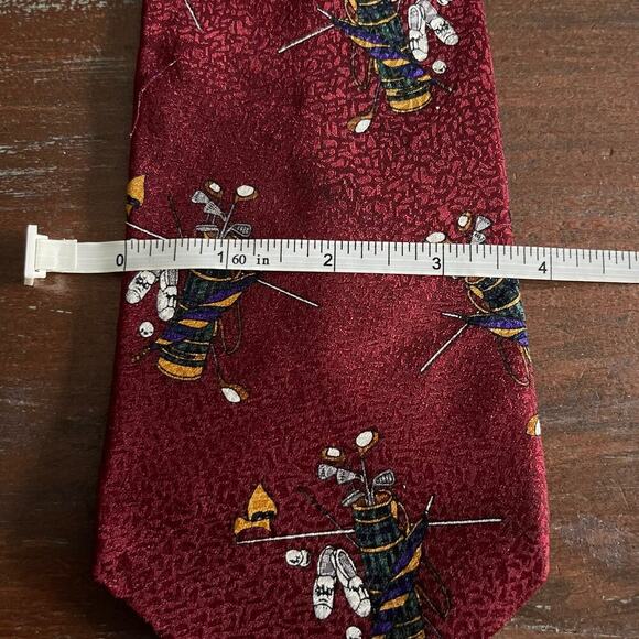 Golf Ties Sky Bend Country Club Polyester Tie Golf Magazine Silk Tie Made in USA - Picture 9 of 9